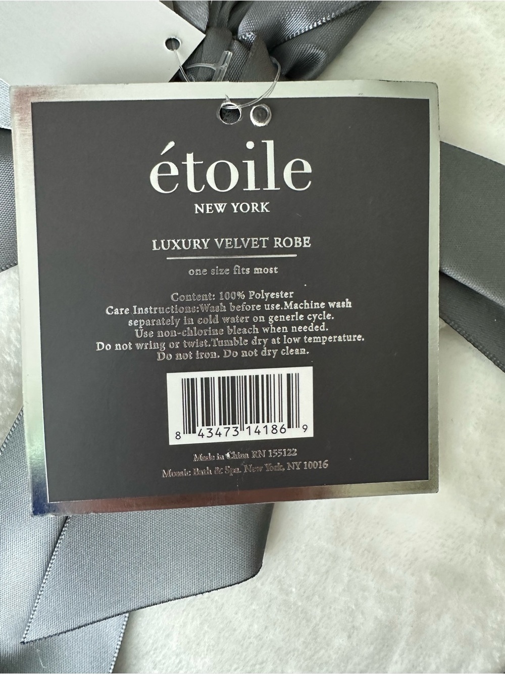 NWT Etoile New York White Luxury Velvet Spa Robe One Size New In Box - Picture 7 of 12